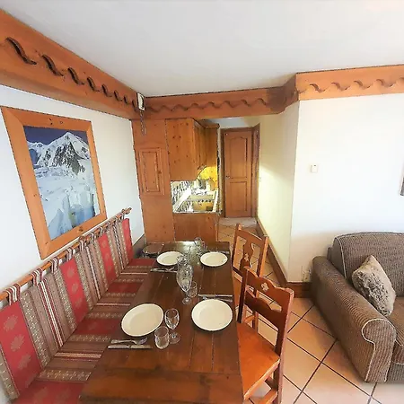 La Ginabelle Vue Montblanc 4 Personnes Apartment Chamonix Exterior photo